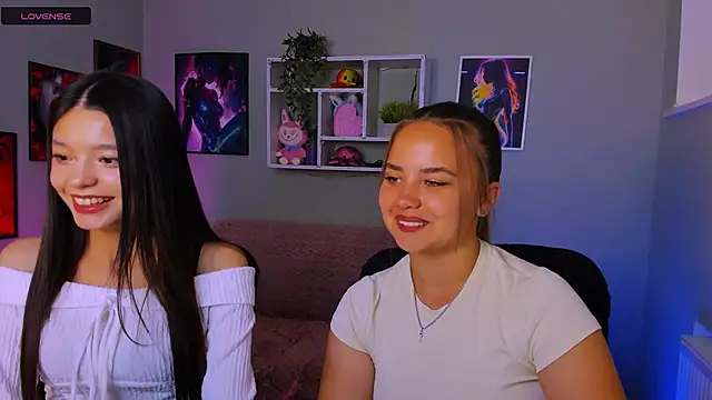 Show modela itscharlliee na web-kameri