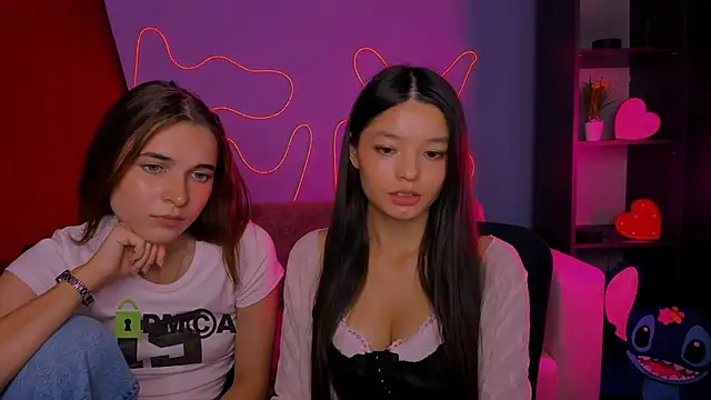 itscharlliee XXX чат на живо