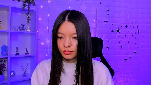 itscharlliee élő XXX-chatje