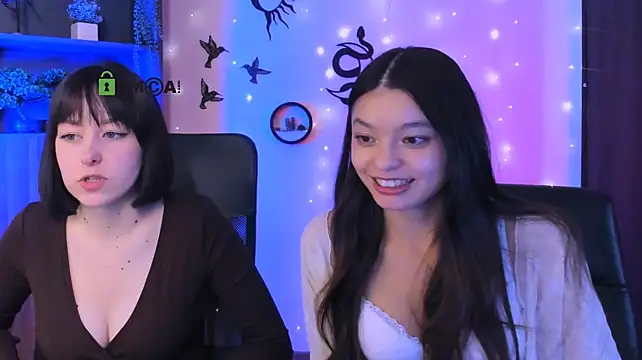 itscharlliee Show Webcam