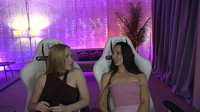 Mary054_Sweet Webcam show