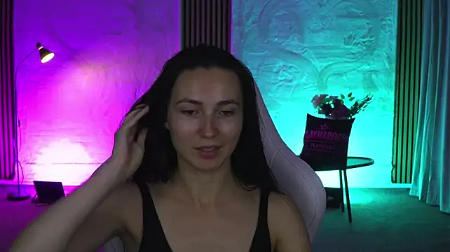 Show modela Mary054_Sweet na web-kameri