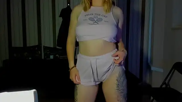 Chatroom XXX en direct de Alexacore