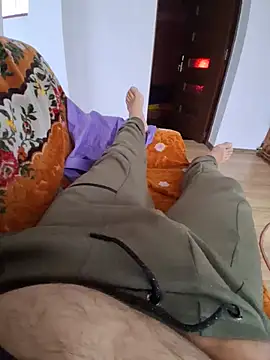 grasu76 Webcam Show