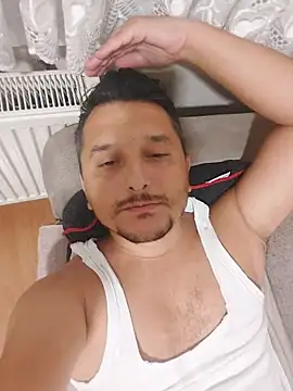 mertkarassu Adlı Modelin Web Kamerası Şovu