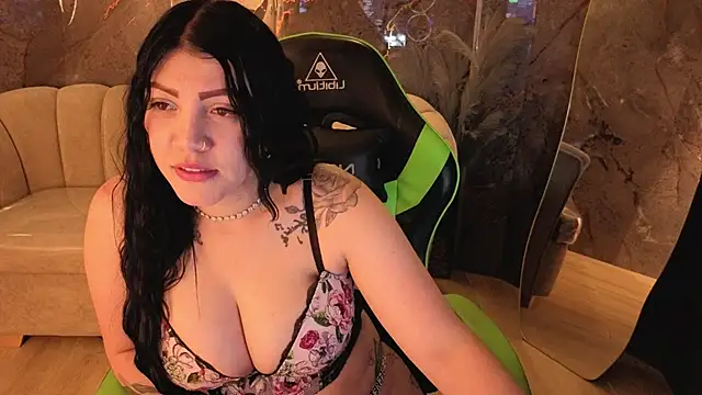 Misslustrous_cn's Webcam Show