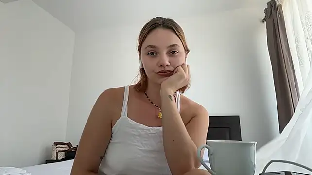 MaeganUsher Webcam show