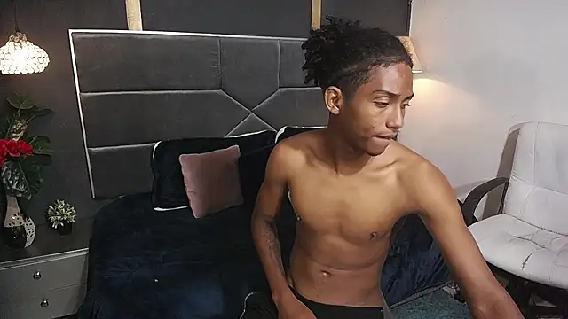 persy_wt24cm Show in webcam