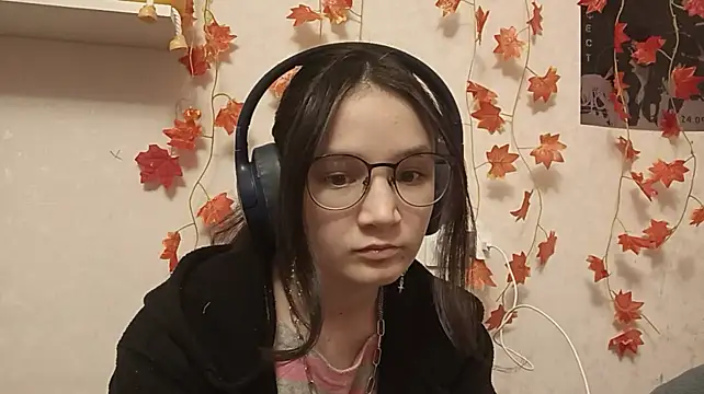 KelliBeatrice Pertunjukan Webcam