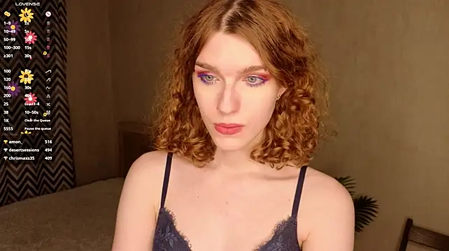 CowSaysMoon's Webcam Show