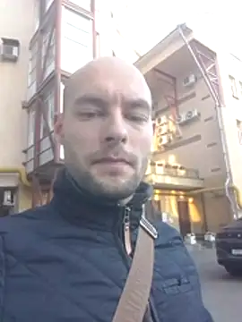 NoaReeedn Webbikameraesitys