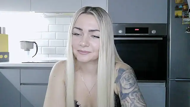 MiamiiGirl Chat XXX in diretta
