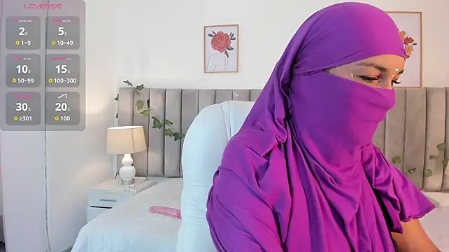 alyshhaa Chat XXX in diretta