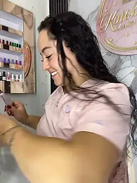 Nails_Lucia's Live XXX Chat