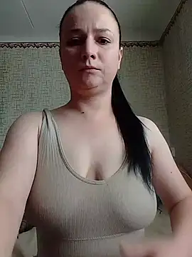 Show modela Alena2639 na web-kameri