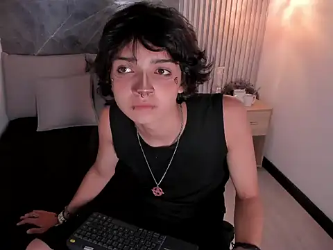Aqua_Dolln Webbikameraesitys