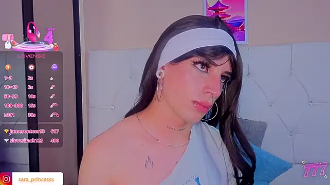 Show modela Sara_princessx na web-kameri