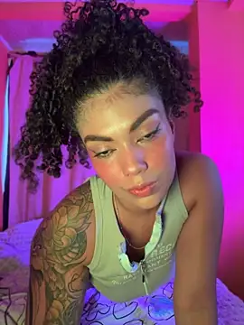 دردشة Morenayaa الجنسية المباشرة