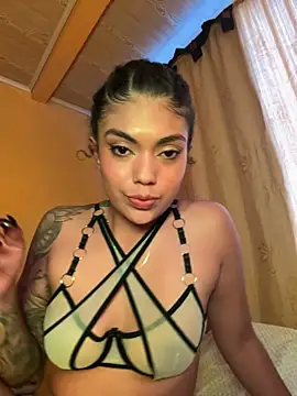 Morenayaa Live XXX Chat
