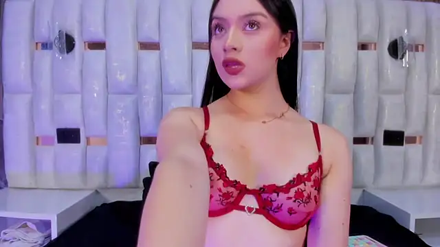 Alice_James_'s Live XXX Chat