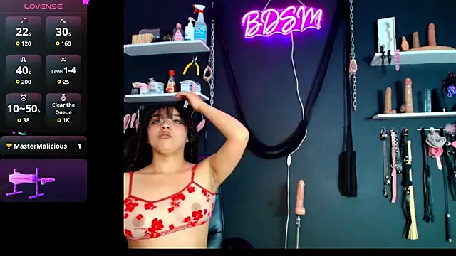 Show modela Leona_BDSM na web-kameri