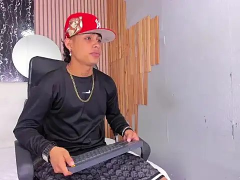 Damian-Lux webkamerás műsora