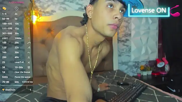 عرض كام Damian-Lux