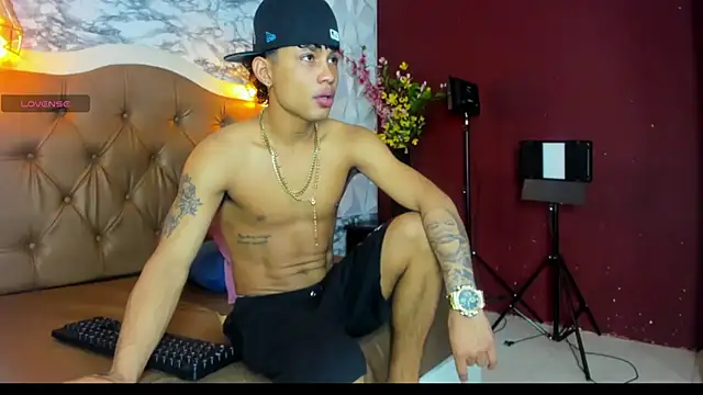 Damian-Lux's Webcam Show