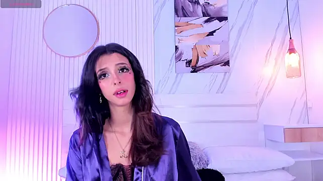 SabrinaAndrews: απευθείας συνομιλία ΧΧΧ