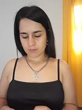 selerose666's Live XXX Chat