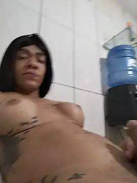 yasmimsilva27's Webcam Show