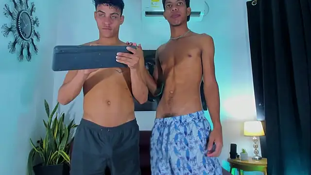 Show Webcam de Xxx_hot23cm