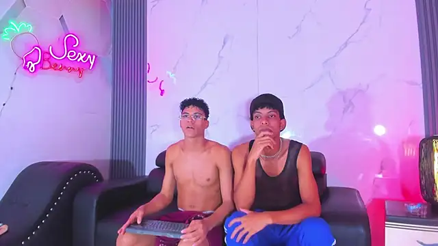 Xxx_hot23cm: вебкам-шоу
