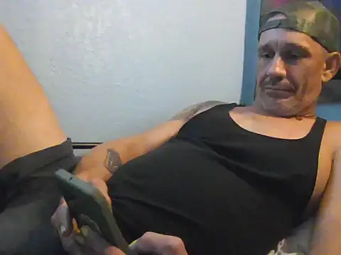 halfwayhausGUY Webcam show