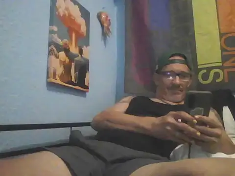 Show de halfwayhausGUY na webcam
