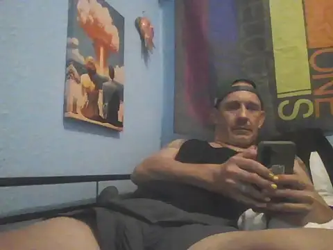 halfwayhausGUY Webcam-Show