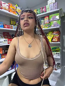 Chat +18 de alana_king7 ao vivo