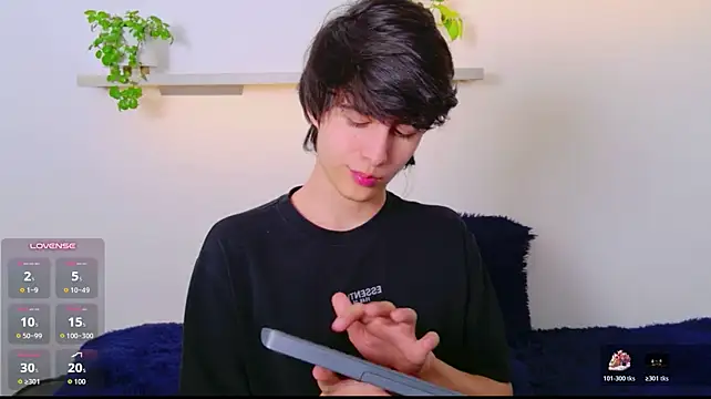 JeyboiXO Webcam Show