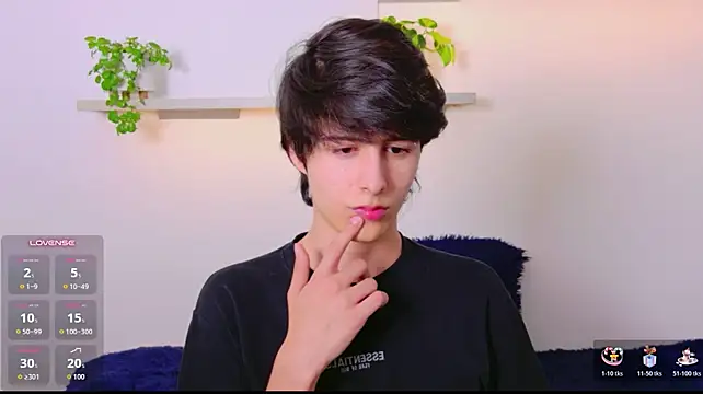 JeyboiXO webkamerás műsora