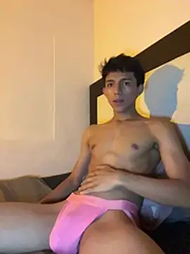 ittaachi Show in webcam