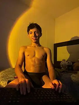 ittaachi's Webcam Show