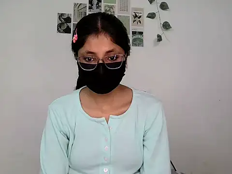 Show modela SANA_BABY_ na web-kameri
