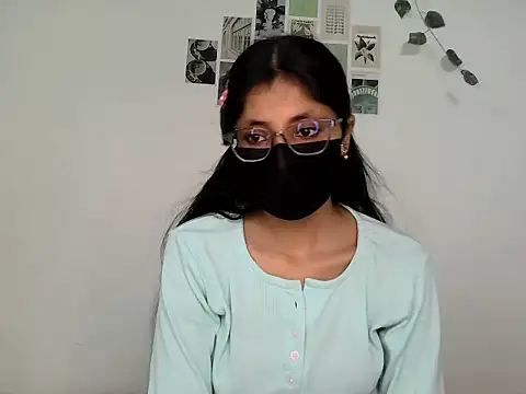 Show modela SANA_BABY_ na web-kameri
