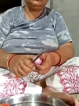 عرض كام RajSaumya69