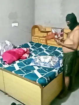 โชว์เว็บแคมของ RajSaumya69