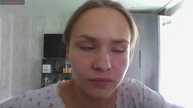 Chat +18 de Annie_Cohn ao vivo