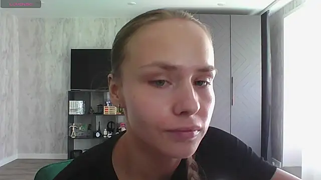 XXX chat uživo modela Annie_Cohn