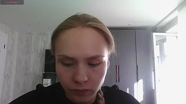 Chat +18 de Annie_Cohn ao vivo
