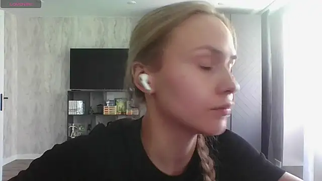 Annie_Cohn Show Webcam