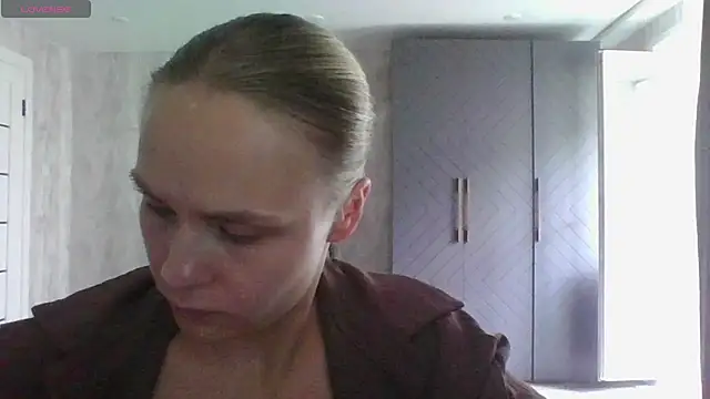 Annie_Cohn XXX чат на живо